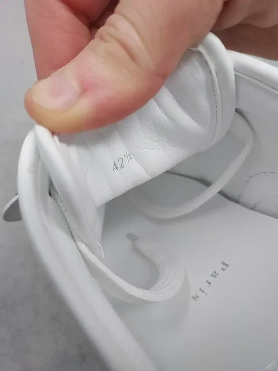 Christian Louboutin MENS White Heart Love Adolon Junior Sneaker - Picture 6 of 12